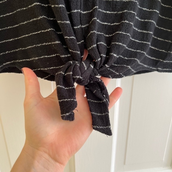 Madewell Tie Front Black and White Stripe Tee Women’s XS 100% Cotton - Picture 5 of 9